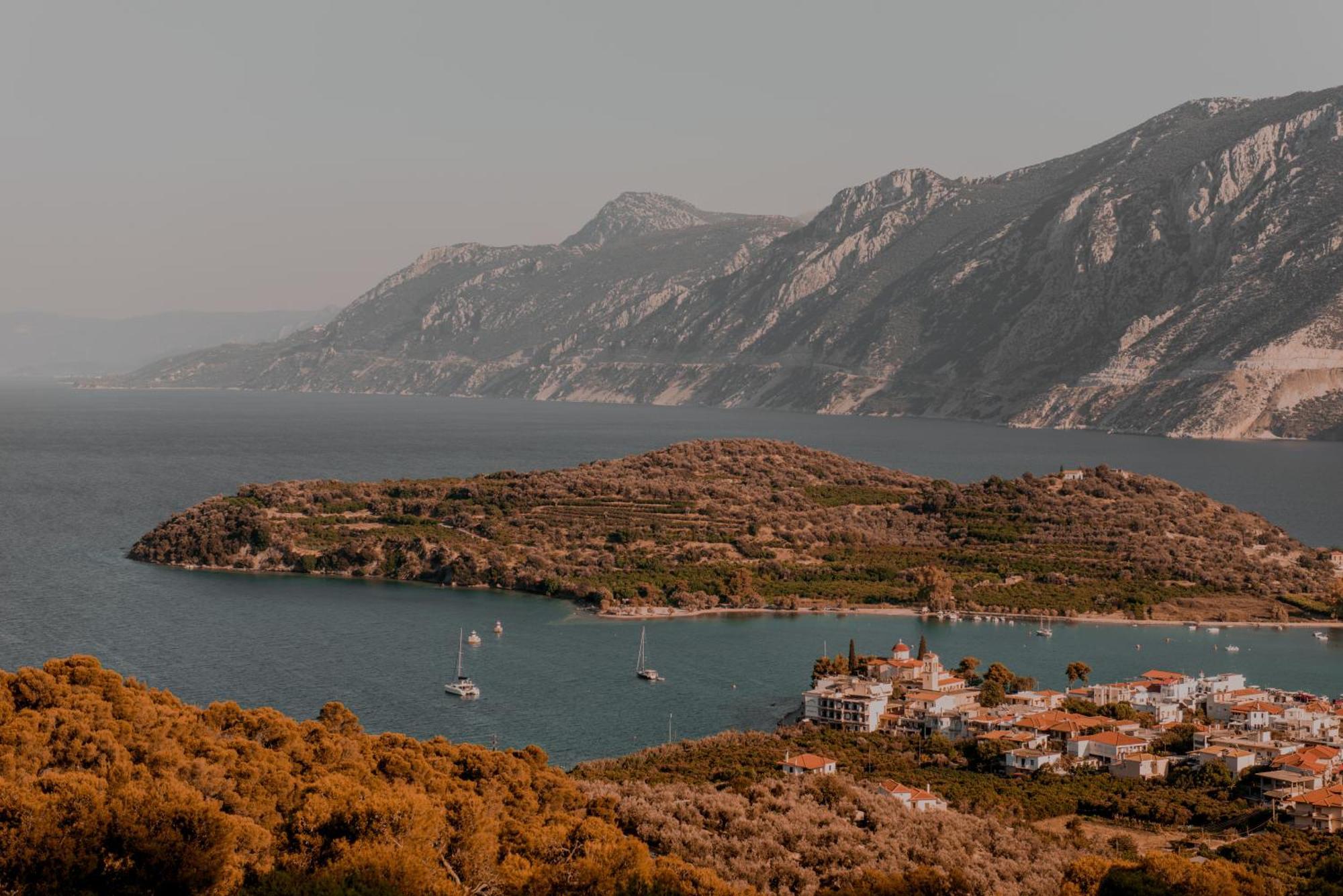 Akron Luxury Holidays Epidaurus Bagian luar foto